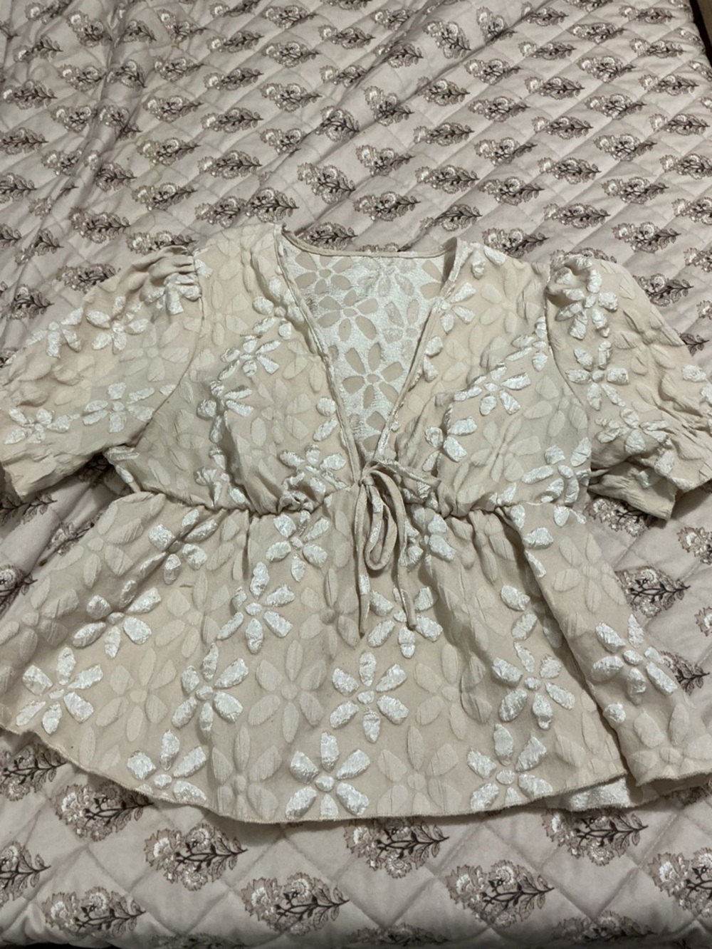 SHEIN Cream Tie-Front Floral Embroidered Peplum Top